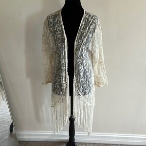 Elegant Cream Lace Fringe Jacket
